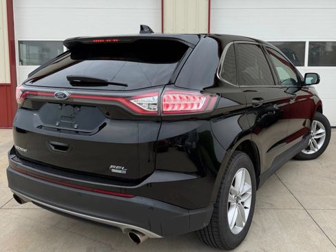 Used 2018 Ford Edge SEL w/ Equipment Group 201A AWD/4WD image 26