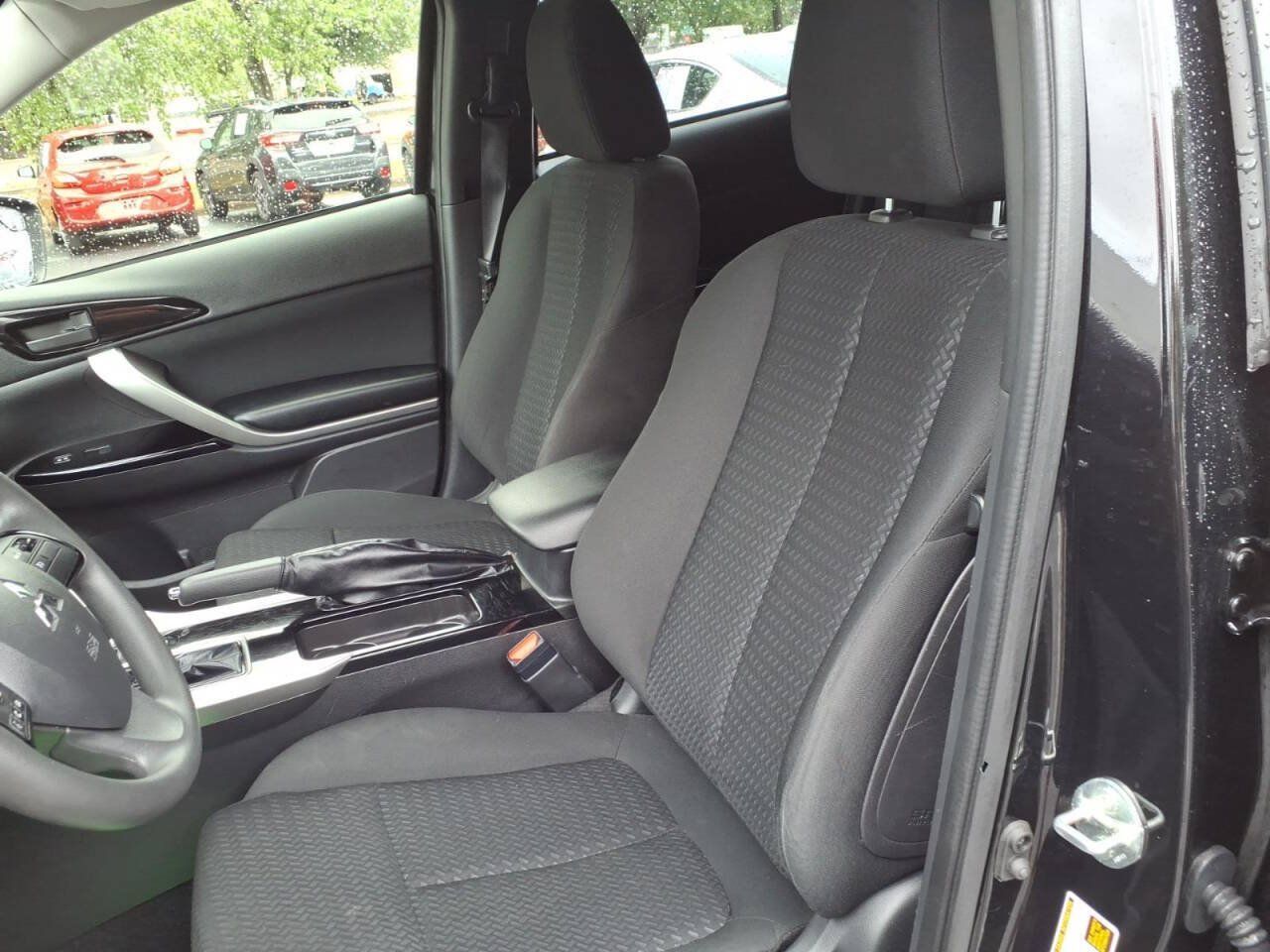 Used 2024 Mitsubishi Eclipse Cross LE AWD/4WD image 15