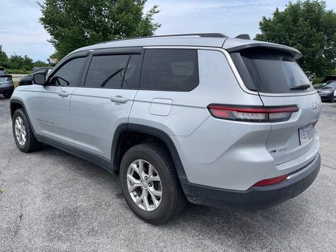 Used 2023 Jeep Grand Cherokee L Limited AWD/4WD image 4