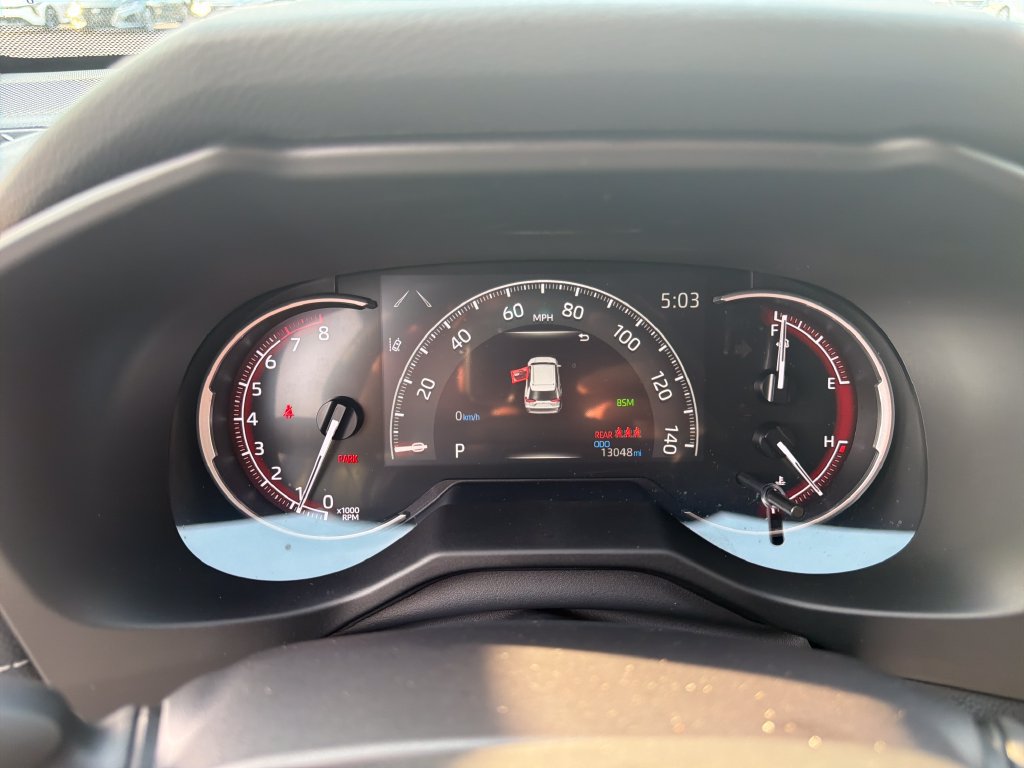 Used 2025 Toyota RAV4 XLE w/ Convenience Package AWD/4WD image 17