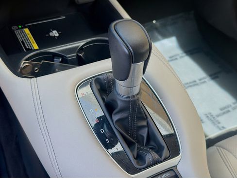 Used 2024 Honda HR-V EX-L image 15