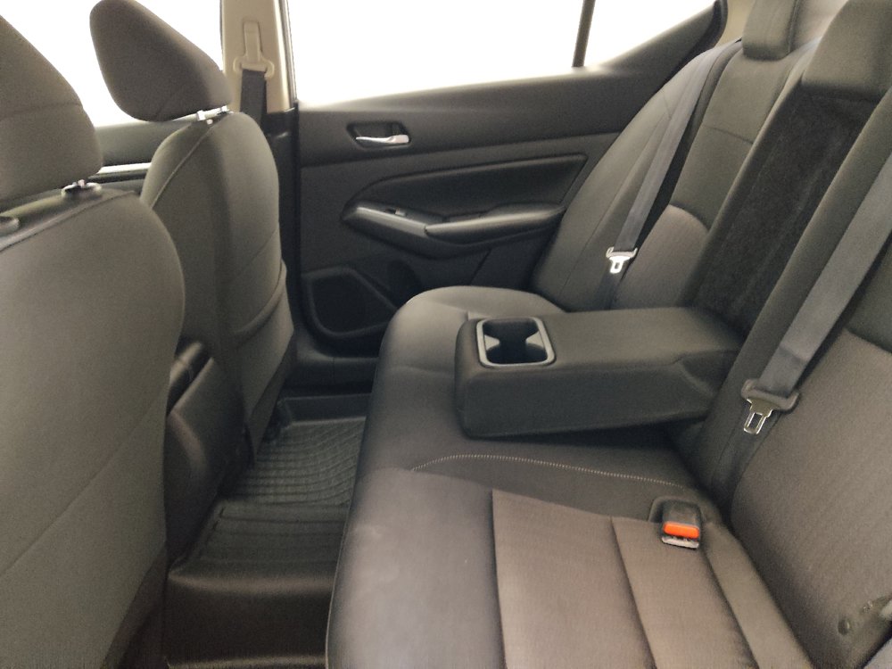 Used 2022 Nissan Altima 2.5 SV FWD image 18