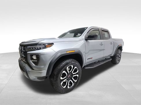 Certified 2026 GMC Canyon AT4 w/ Technology Plus Package image 8
