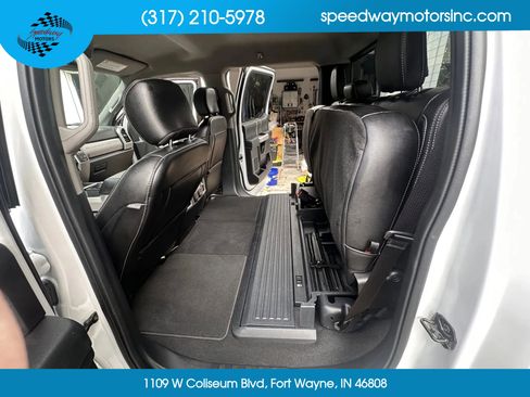 Used 2021 Ford F250 XLT w/ XLT Premium Package image 17