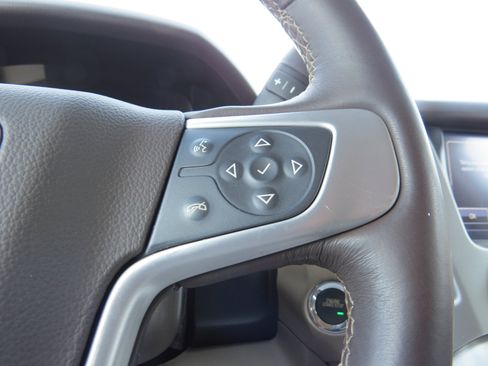 Used 2019 GMC Yukon SLT w/ Open Road Package image 24