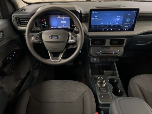 New 2025 Ford Maverick XL image 8