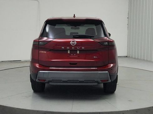 Used 2024 Nissan Rogue SL w/ SL Premium Package FWD image 7