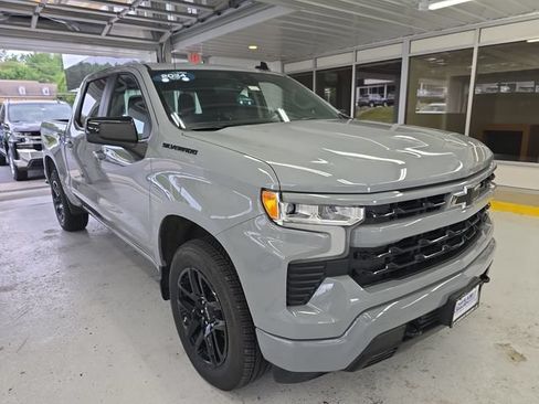 Certified 2024 Chevrolet Silverado 1500 RST w/ LPO, Dark Essentials Package AWD/4WD image 7