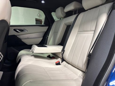 Used 2021 Land Rover Range Rover Velar R-Dynamic S image 25