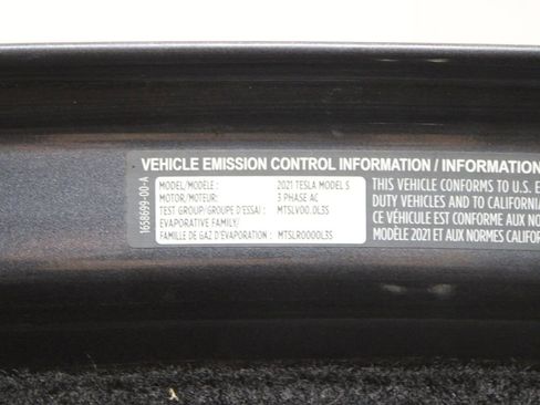 Used 2021 Tesla Model S Plaid image 41