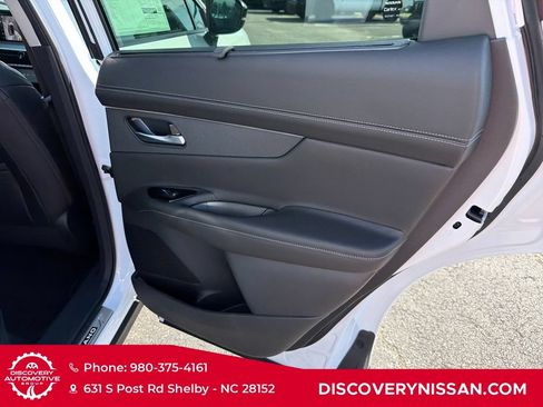 New 2026 Nissan Murano Platinum w/ Cargo Package AWD/4WD image 38