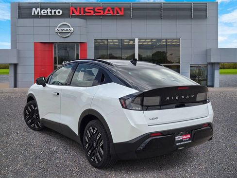 New 2026 Nissan Leaf Platinum+ FWD image 4