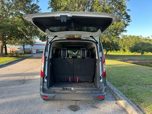 Used 2018 Ford Transit Connect XL FWD image 11