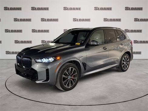 Used 2024 BMW X5 xDrive40i w/ M Sport Package image 1
