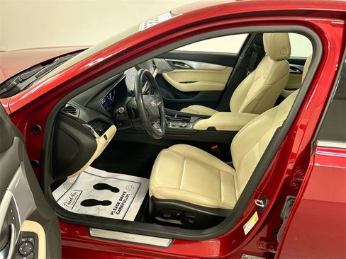 Used 2023 Cadillac CT5 Luxury w/ Sun And Sound Package image 9