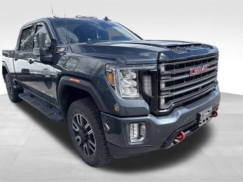 Used 2020 GMC Sierra 2500 AT4 w/ AT4 Premium Package AWD/4WD image 9