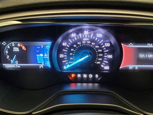 Used 2019 Ford Fusion SE image 23