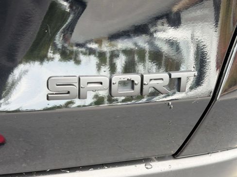 Used 2024 Honda HR-V Sport image 32