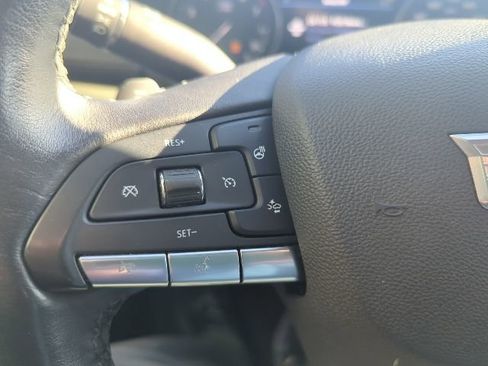 Used 2020 Cadillac XT4 Premium Luxury image 41