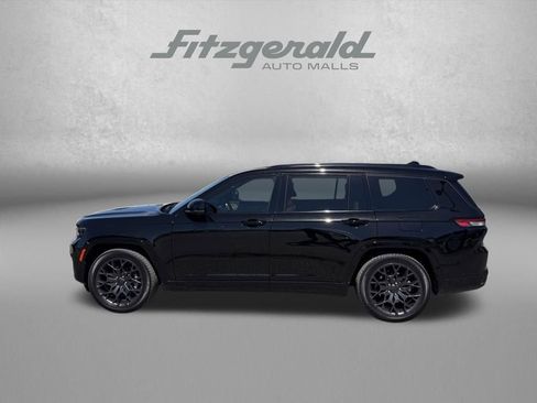 Used 2025 Jeep Grand Cherokee L Summit image 2