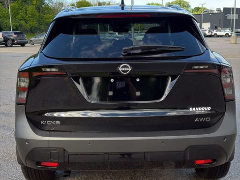 New 2026 Nissan Kicks SV AWD/4WD image 7