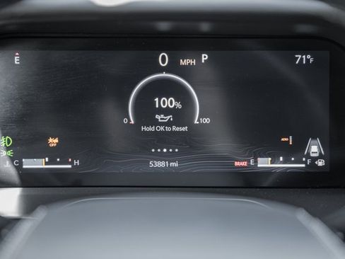 Used 2022 Jeep Grand Cherokee Overland w/ Luxury Tech Group IV image 38