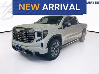 Used 2023 GMC Sierra 1500 Denali w/ Denali Reserve Package AWD/4WD video 1