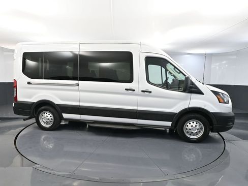 Used 2023 Ford Transit 350 XL AWD/4WD image 4
