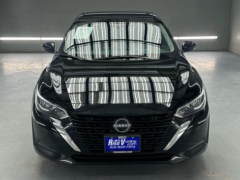 Used 2025 Nissan Sentra S FWD image 2