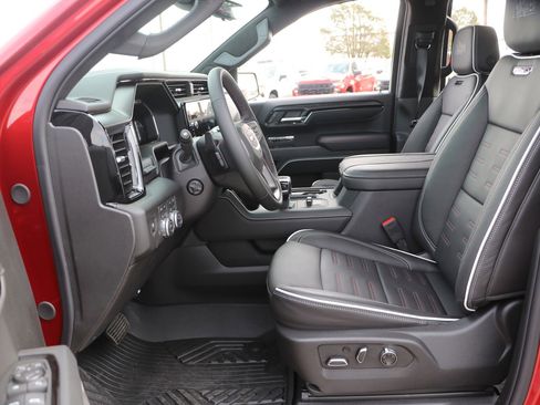 New 2026 GMC Sierra 1500 AT4X w/ AT4X AEV Edition image 13