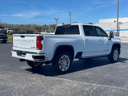 New 2026 Chevrolet Silverado 2500 High Country w/ Technology Package AWD/4WD image 7
