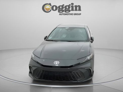 New 2026 Toyota Camry SE FWD image 29