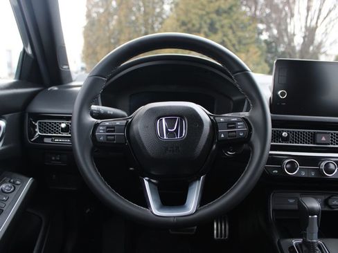 Certified 2025 Honda Civic Sport Touring image 16