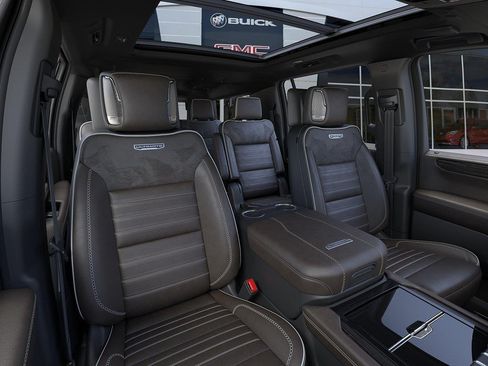New 2026 GMC Yukon XL Denali Ultimate AWD/4WD image 16
