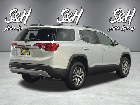 Used 2019 GMC Acadia SLE FWD image 18