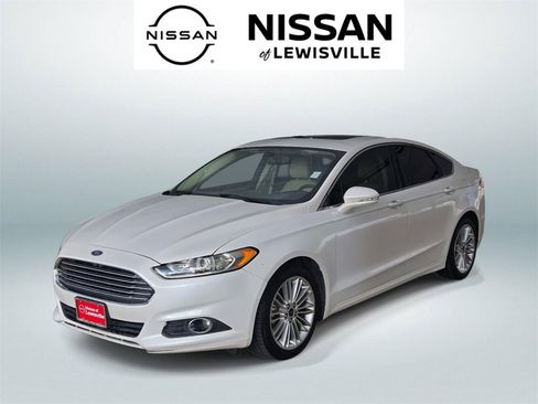 Used 2014 Ford Fusion SE w/ Equipment Group 202A image 1