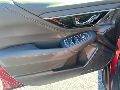 Used 2025 Subaru Outback Touring XT image 8