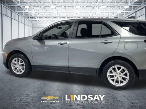 Used 2023 Chevrolet Equinox LS w/ LS Convenience Package image 6
