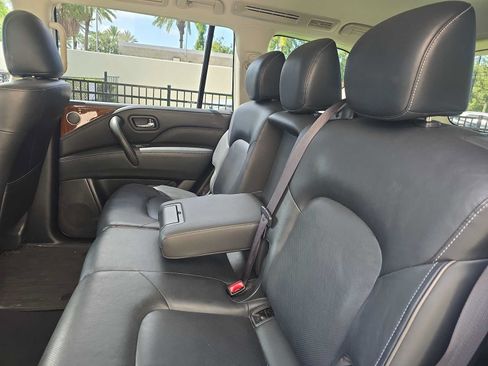 Used 2019 INFINITI QX80 Luxe w/ Proassist Package AWD/4WD image 10