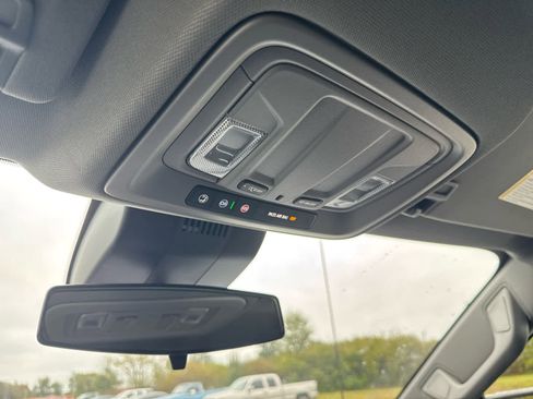 New 2026 Chevrolet Silverado 1500 LT image 25