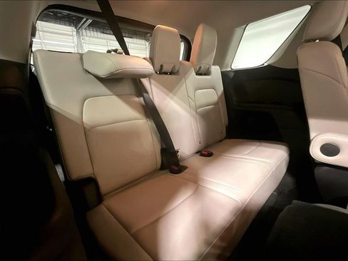 Used 2023 Nissan Pathfinder SL w/ SL Premium Package image 37