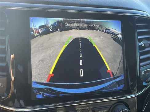 Used 2019 Jeep Grand Cherokee Overland image 27