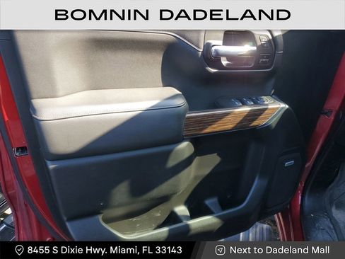 Used 2020 Chevrolet Silverado 1500 High Country w/ Technology Package image 13