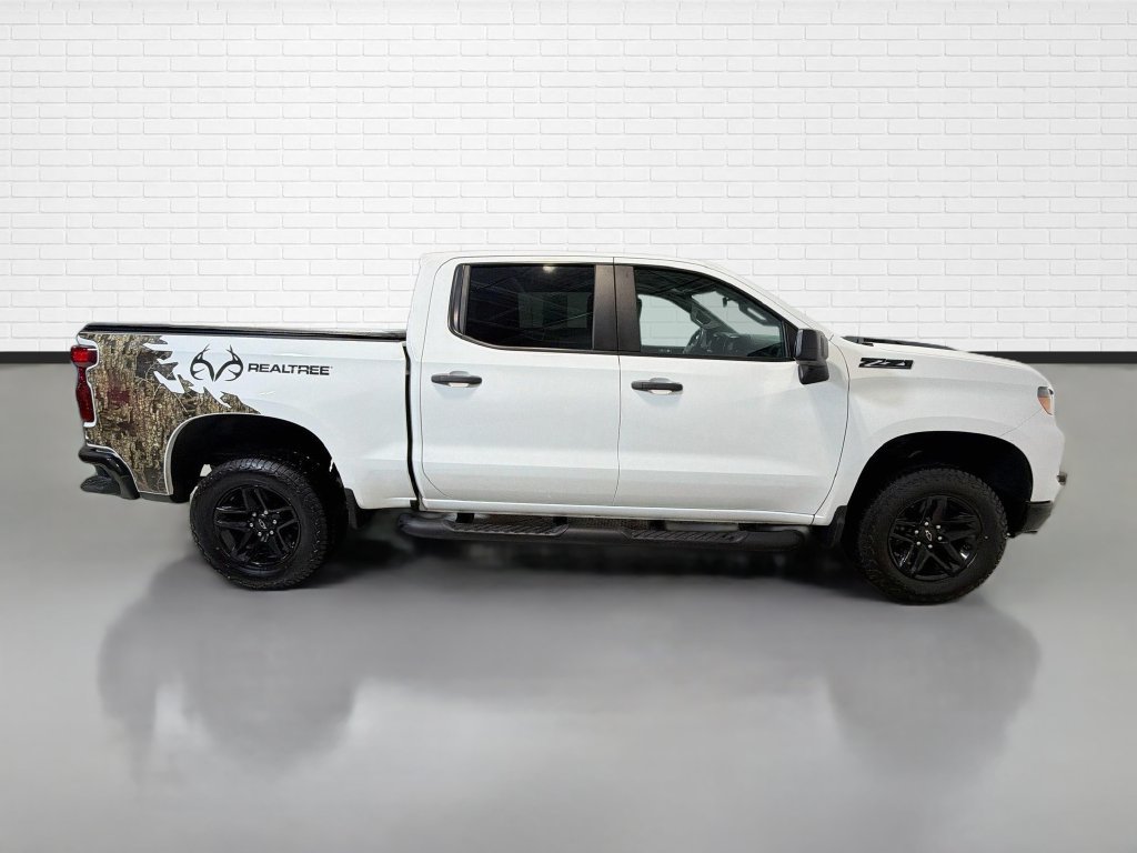Used 2023 Chevrolet Silverado 1500 Custom Trail Boss w/ Realtree Special Edition AWD/4WD image 8