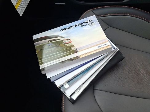 Certified 2025 Subaru Crosstrek 2.5i Limited image 26