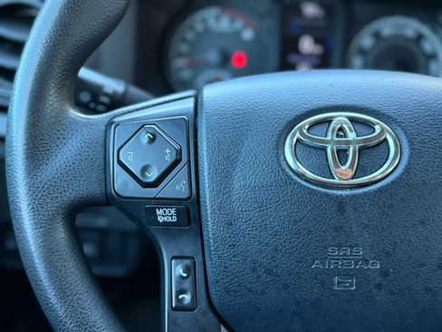 Used 2019 Toyota Tacoma SR w/ SR Convenience Package image 25