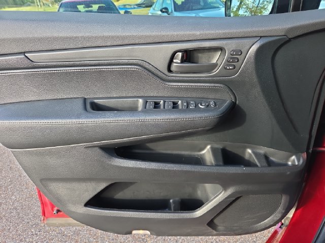 Used 2024 Honda Odyssey Sport image 18