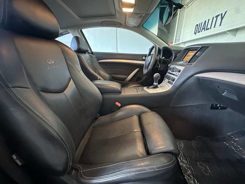 Used 2009 INFINITI G37 Journey w/ Premium Pkg image 20