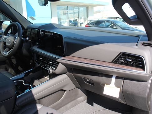 New 2026 Chevrolet Tahoe Z71 w/ Z71 Off-Road Package image 15