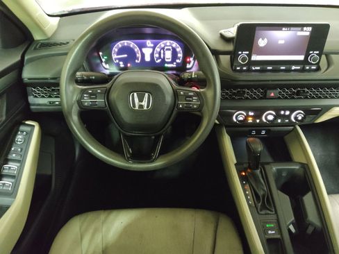 Used 2023 Honda Accord LX image 22